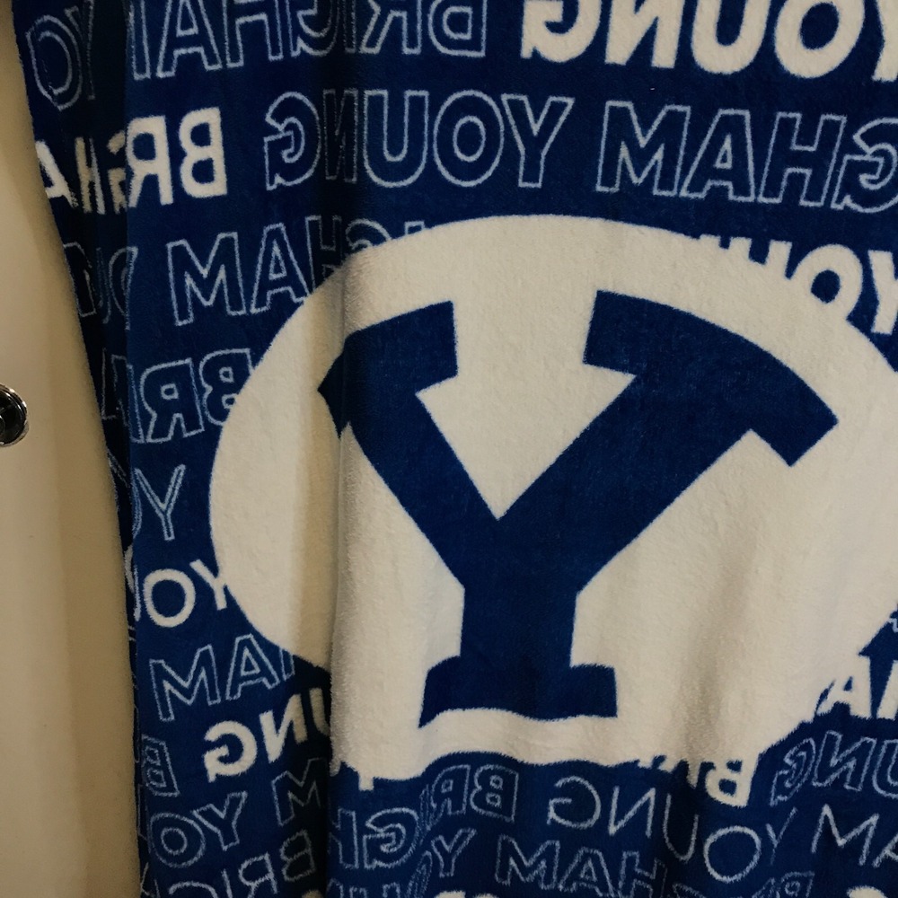 Logo Brands Brigham Young University BYU Cougars Polyester Blue Throw Blanket - Picture 16 of 16